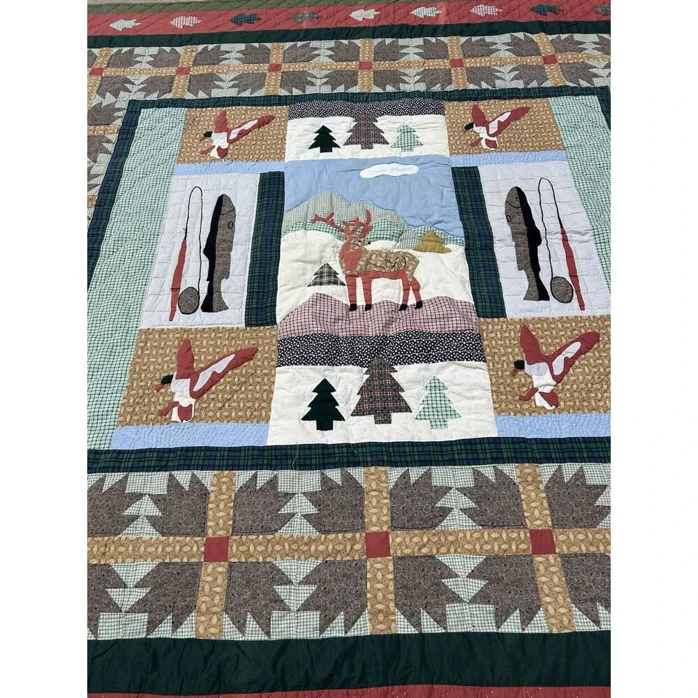 Vintage Handmade Cabin Lodge Quilt Deer Ducks Fishing Applique Patchwork 102x91